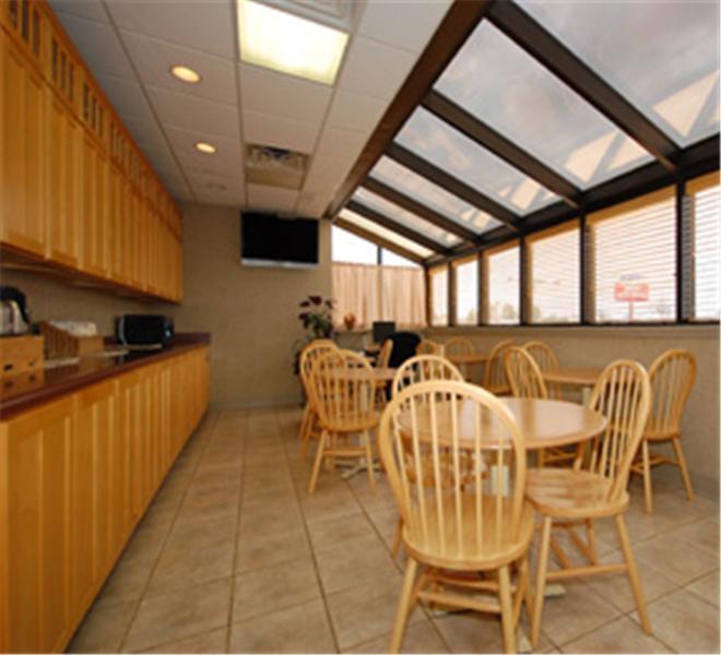 Motel 6 Marion Ar מראה חיצוני תמונה